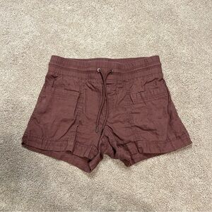 Women’s Athleta Shorts Size 6